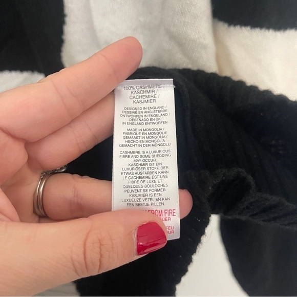 NWT Edinburgh Knitwear Black White Turtleneck Sweater cashmere - Picture 3 of 4